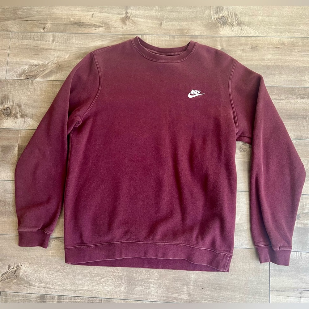 Vintage Nike Sportswear Crewneck Swearshirt Size Mens Large Maroon